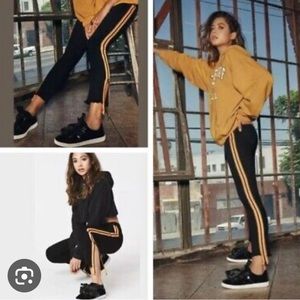 NWT!! Carmar Mia Side Zip Yellow Race Stripe Slim Mid Rise Jeans Size 24 $248